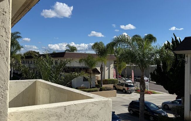 Castle Park Garden Apartments