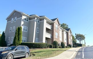 3 beds, 2 baths, $1,900, Unit Unit D