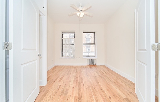 560 W 144 ST