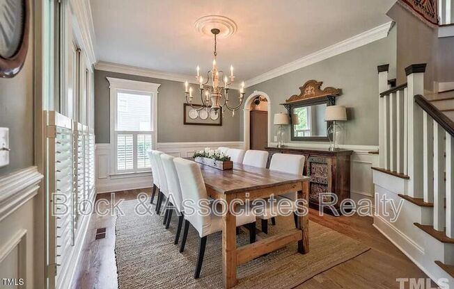 125 GRANTWOOD DR