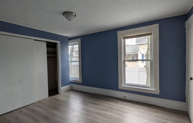 226 MAIN ST