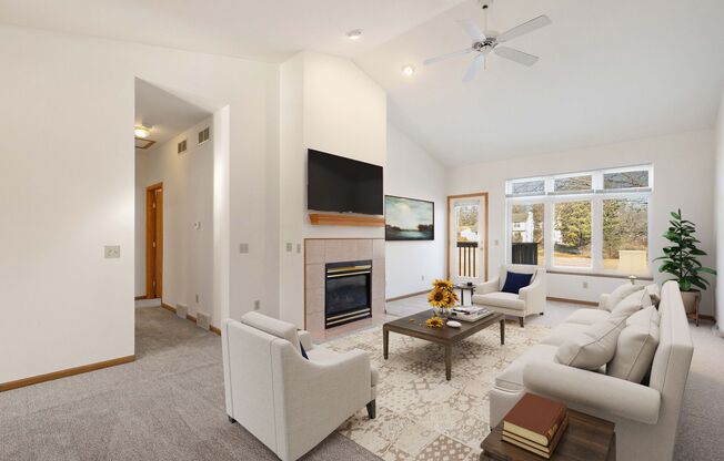 6083 6098 VIROQUA DR