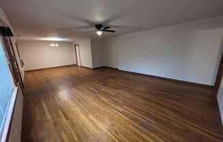 3 beds, 1 bath, $1,200