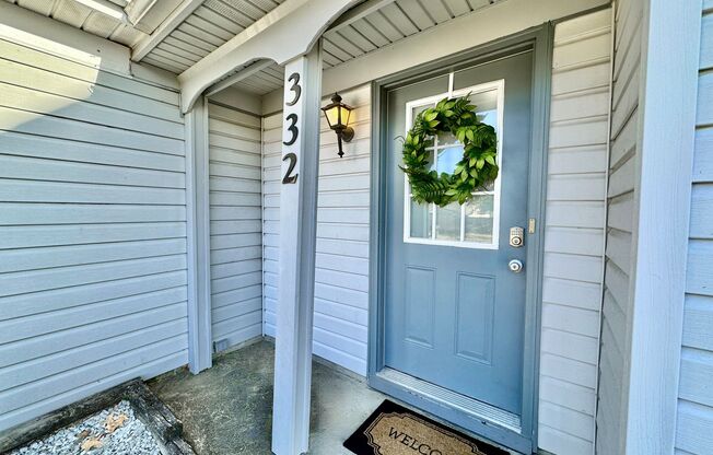 3 beds, 2.5 baths, $2,150