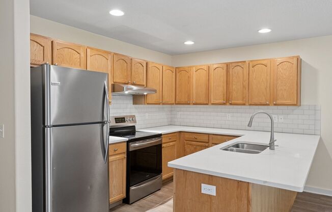 1411 1499 SE ROBERTS DR
