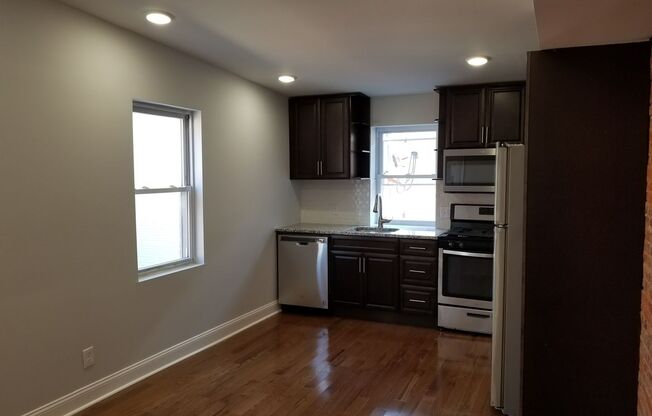 Wylie St 1722