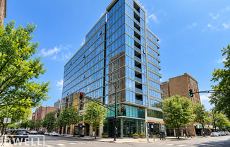 4555 North Sheridan Road