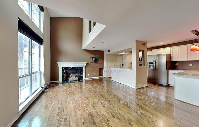2933 SHELBY AVE