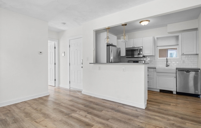 300 MARGINAL ST