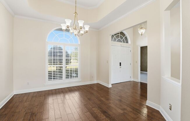 Ivy Park Brick Home 4 bedroom 3 1/2 baths