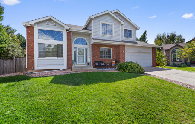 Beautiful 4 Bedroom House with Office