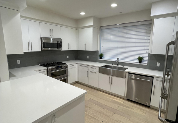 4240 Laurel Canyon Boulevard - Unit 203