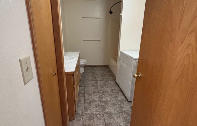 Great location for MSU and downtown.