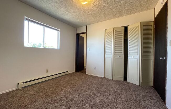 1 bed, 1 bath, $925, Unit Unit 12