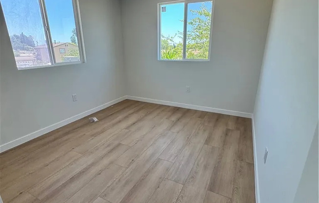 13913 DE S ST