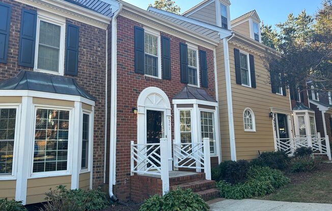 2 Bed | 2.5 Bath Townhouse In North Raleigh - Freshly Painted!