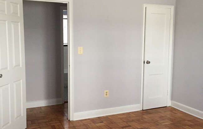 1 bed, 1 bath, 700 sqft, $1,750, Unit 106