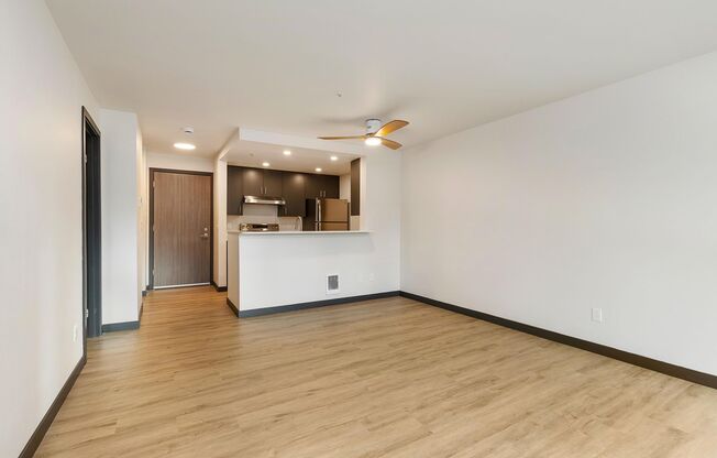 1 bed, 1 bath, 634 sqft, $2,445, Unit 511