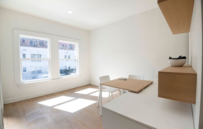 Studio, 1 bath, 214 sqft, $1,350, Unit 108