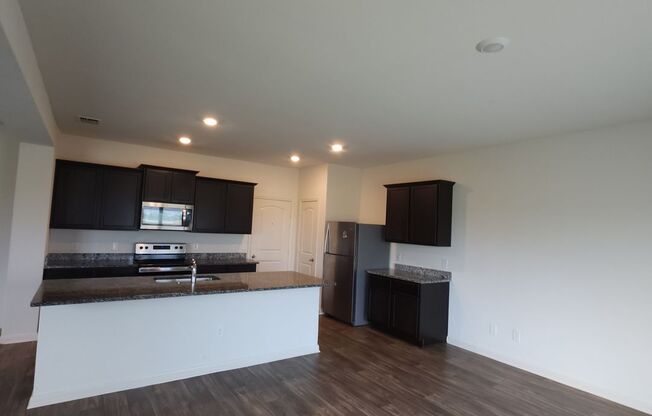 Move-In Special! SAVANNAH PLACE 4 bedroom In Converse, TX