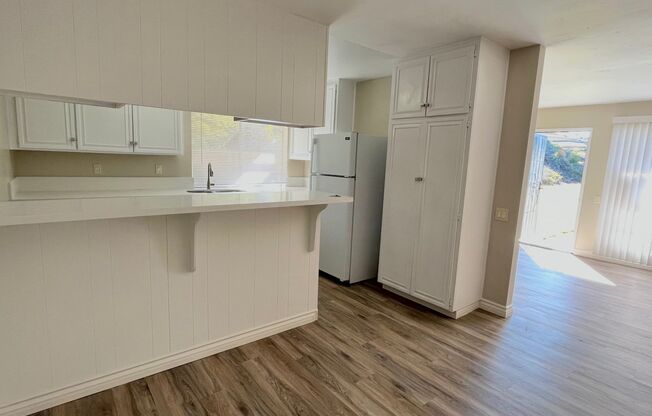 Upgraded 3 Bed 1.5 Bath Condo in Mira Mesa