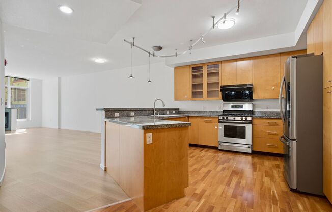 Desirable Palazzo Condo in Downtown Bellevue