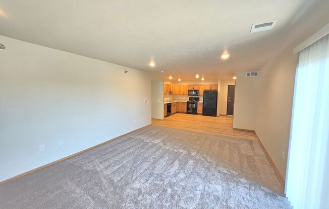 1 bed, 1 bath, 756 sqft, $1,195, Unit 3500 208