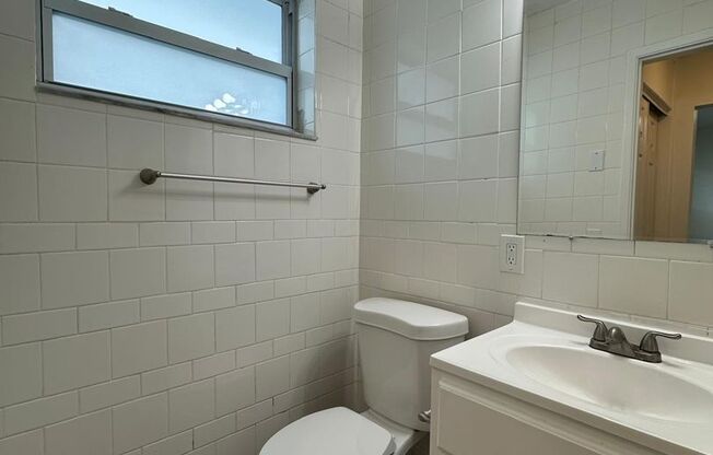 1 bed, 1 bath, 635 sqft, $1,450, Unit 2309-8
