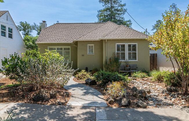 Charming Home in San Jose!