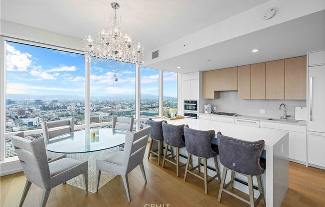 2 beds, 2 baths, 1,309 sqft, $6,500, Unit 4111
