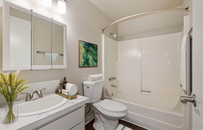 1 bed, 1 bath, 660 sqft, $1,545, Unit 214