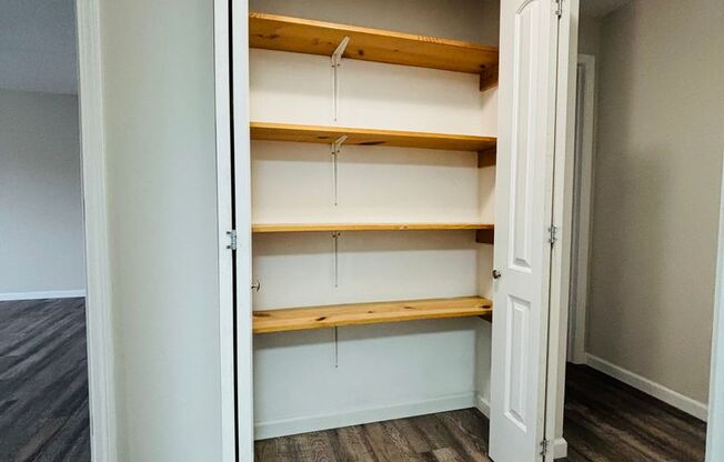 2 beds, 1.5 baths, 1,082 sqft, $1,375, Unit 216-2D RM