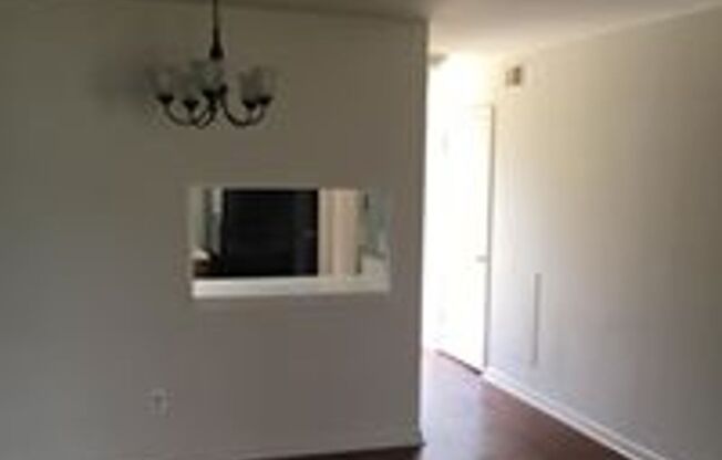 Chateau Orleans Apartments