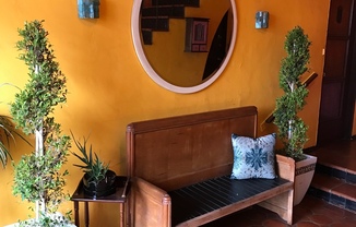 Studio, 1 bath, 550 sqft, $1,495, Unit 08