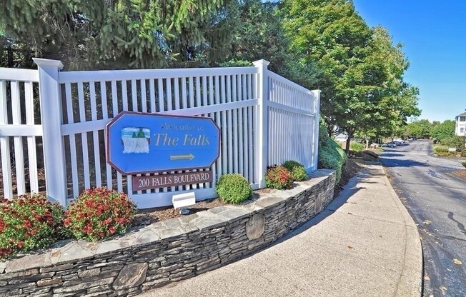 2 beds, 2 baths, 826 sqft, $2,700, Unit D309