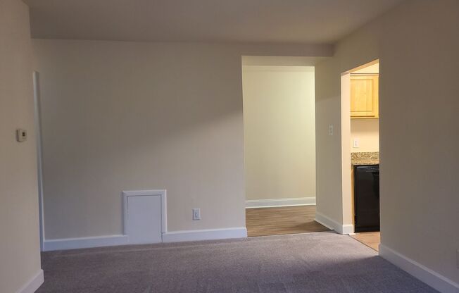 2 beds, 2 baths, 1,000 sqft, $1,990, Unit 14233 #103