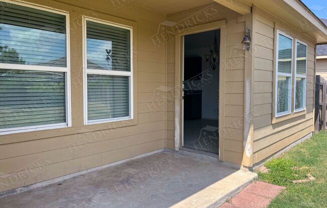 3 beds, 2 baths, $1,700