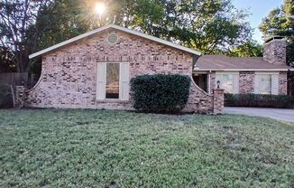 Large single story home in Bedford