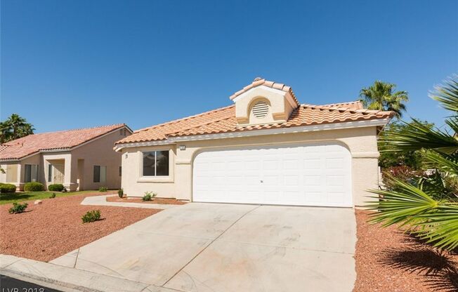 Unique 4 Bedroom 3 Bathroom Single Story Home in Guard Gated Community!!