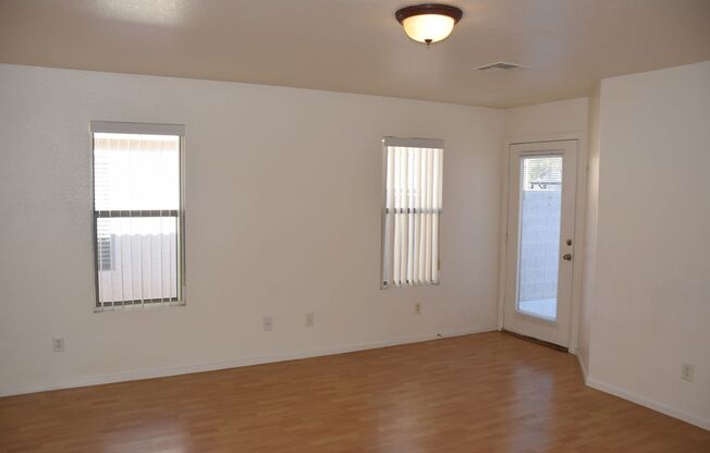 SINGLE STORY SOUTHWEST  HOME