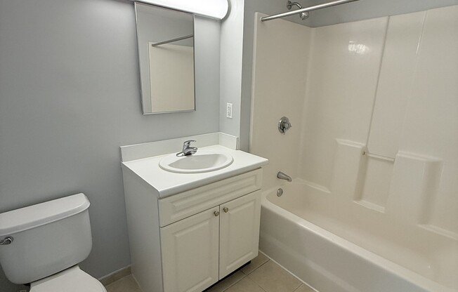 2 beds, 2 baths, 1,099 sqft, $4,110, Unit 903