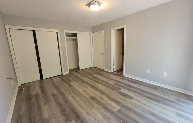 3 beds, 2 baths, 1,189 sqft, $1,200, Unit G7