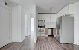 1 bed, 1 bath, $1,725, Unit 4B