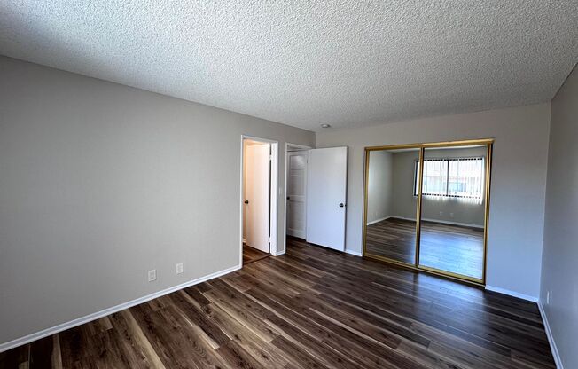 2 beds, 2 baths, $2,295, Unit 302