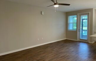 3 beds, 3 baths, 1,688 sqft, $2,600, Unit NEO1551