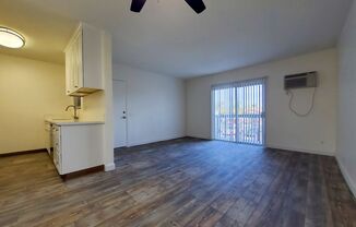 1 bed, 1 bath, $1,695, Unit 19