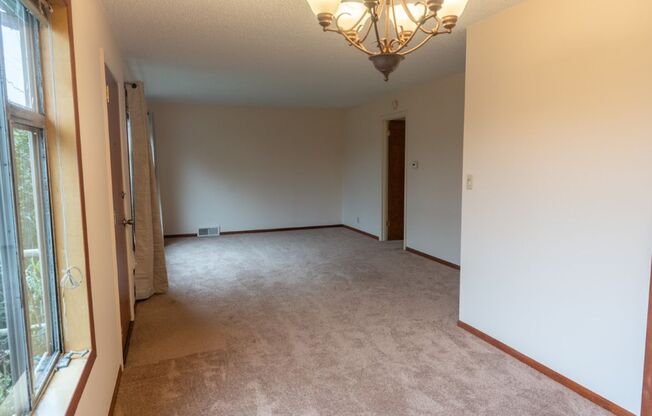 1 bed, 1 bath, $2,100