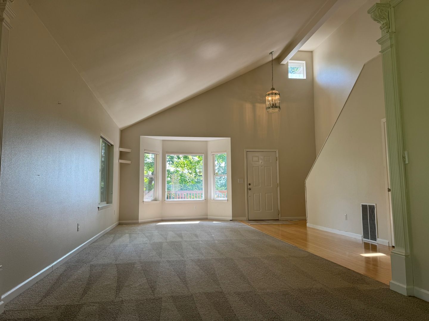 3Bd/2.5Ba Renton House