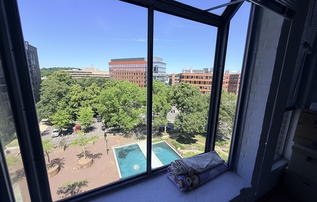 1 bed, 1 bath, 870 sqft, $3,050, Unit 820