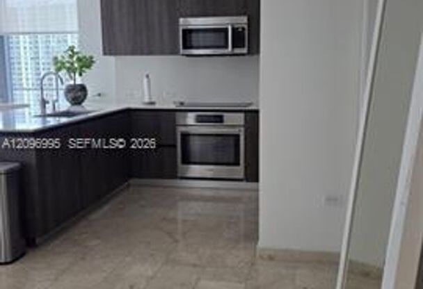 2 beds, 2.5 baths, $6,450, Unit # 2412